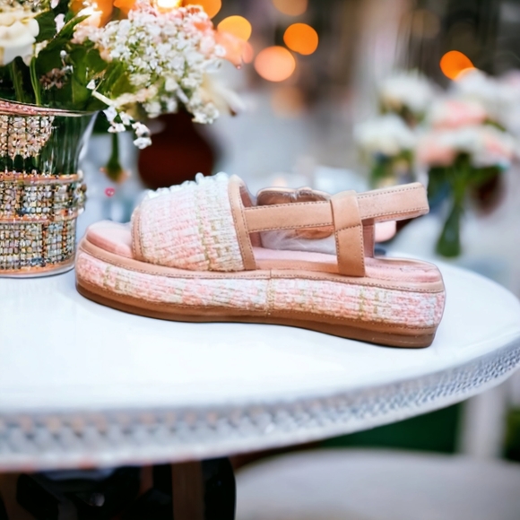 NWOB Kelsi Dagger Tweed Platform Brooklyn Sandals - Picture 3 of 4